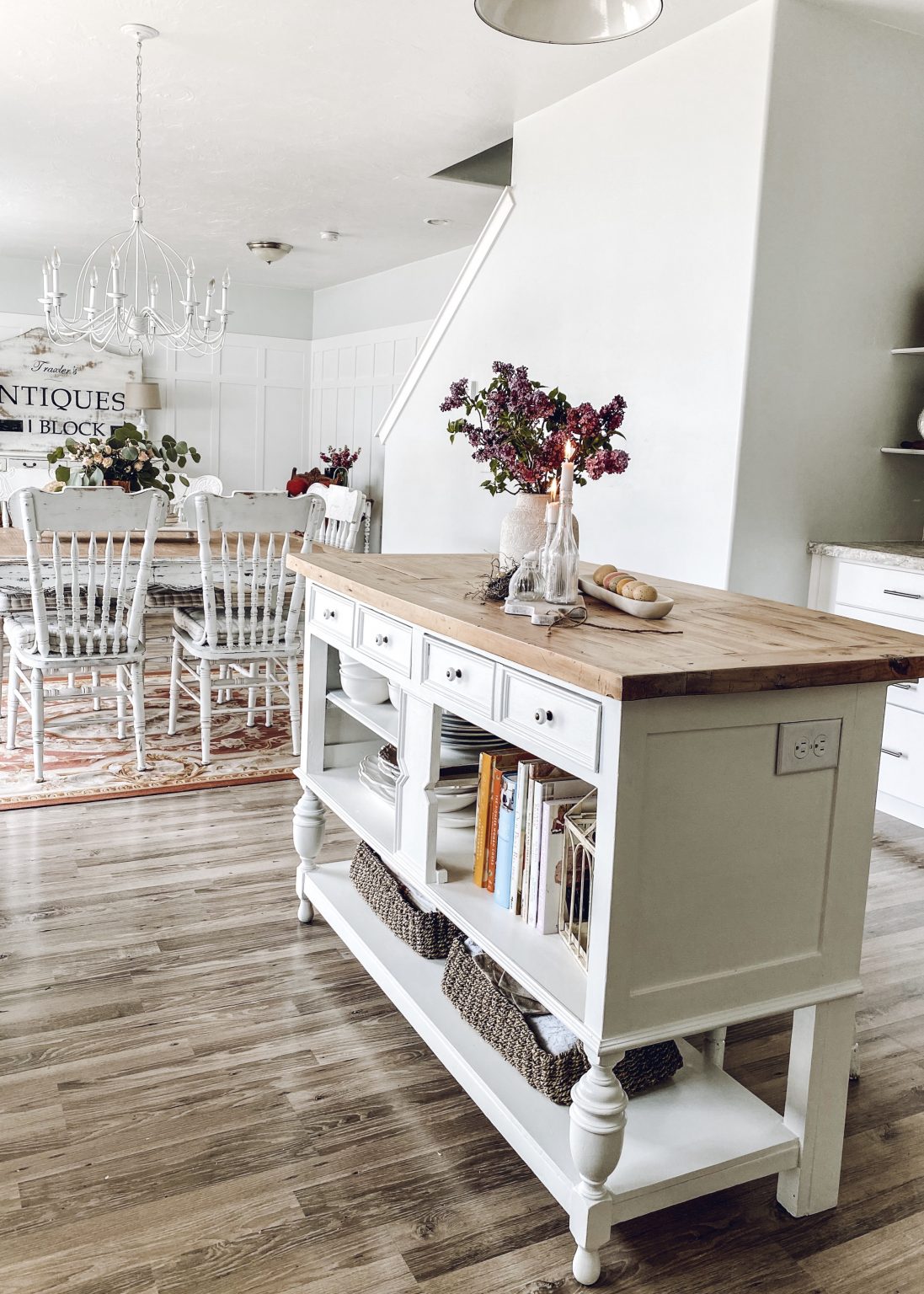 From half wall to banister and railing DIY LeCultivateur